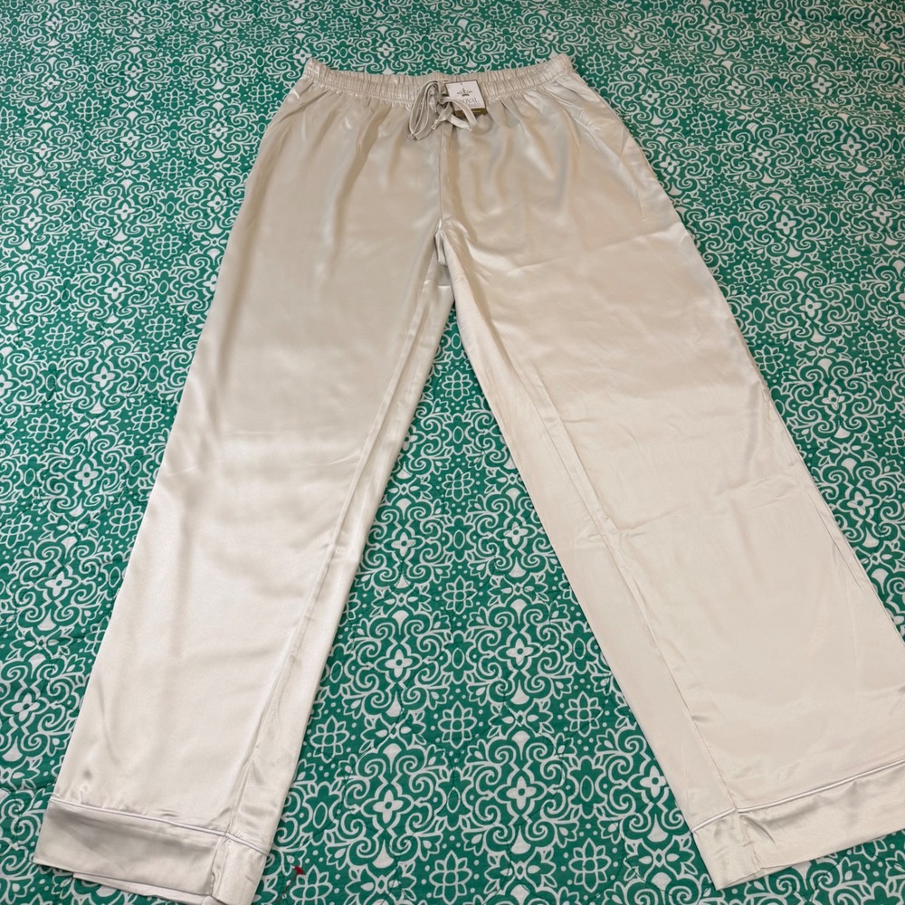 The Royal Standard Champagne Satin Pajama Pants Womens Large NWT Wide Leg Lounge